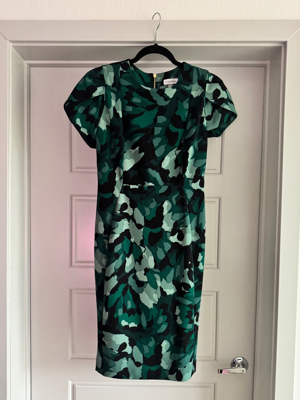 Calvin Klein Teal Camouflage Print Midi Dress like new